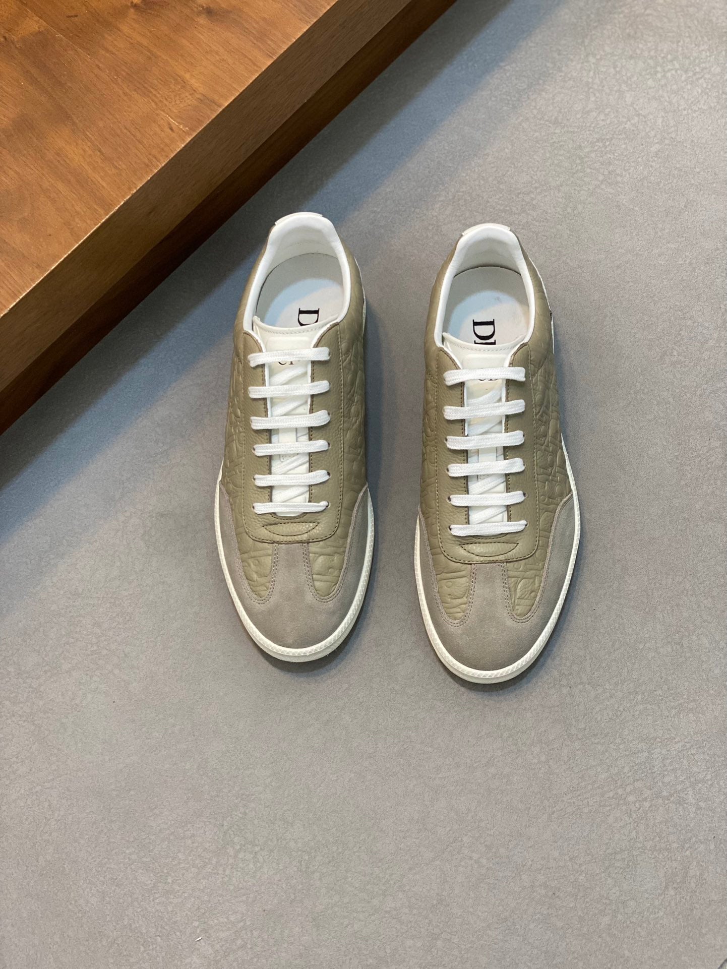 DIOR sneakers 14