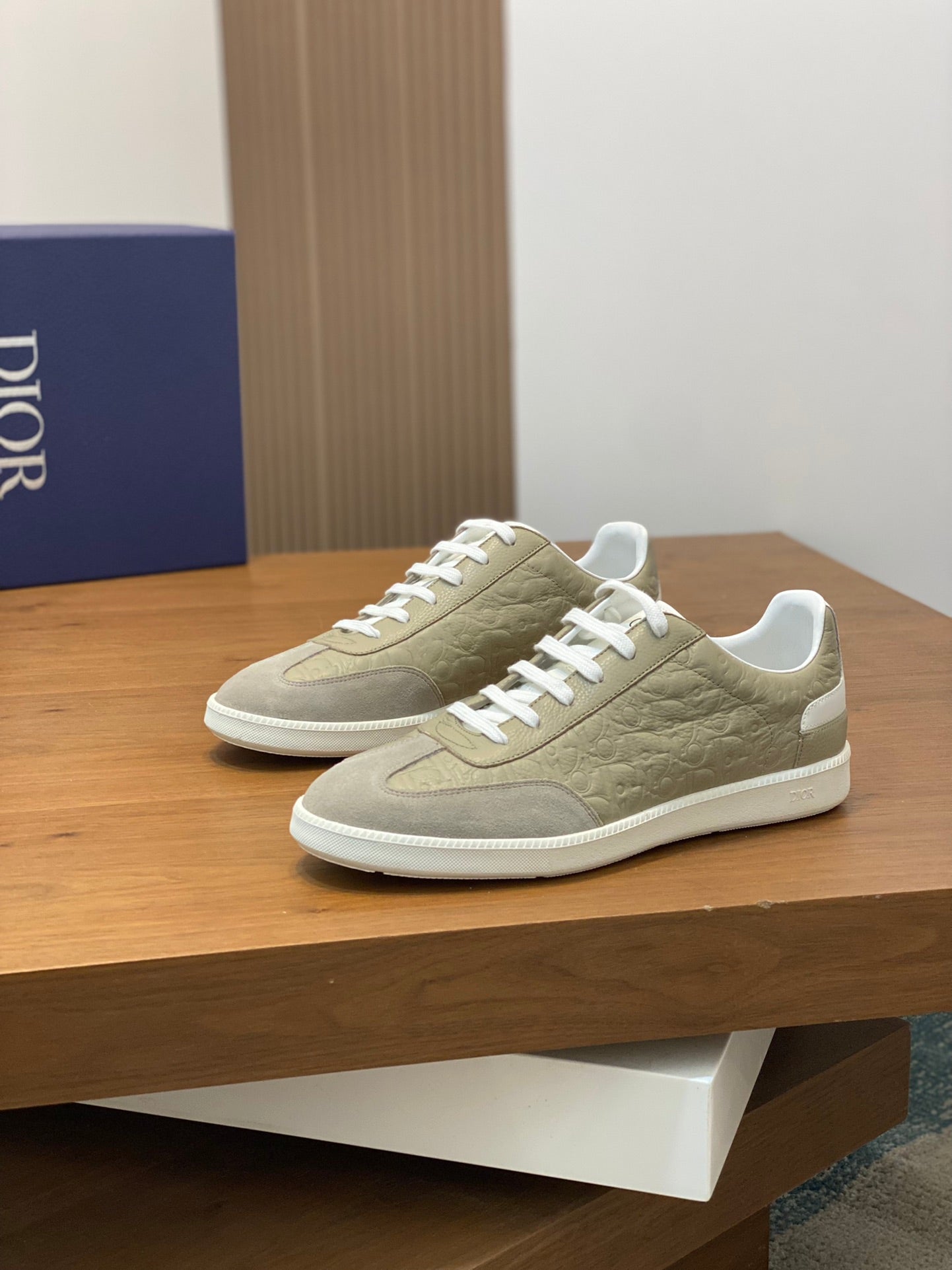 DIOR sneakers 14