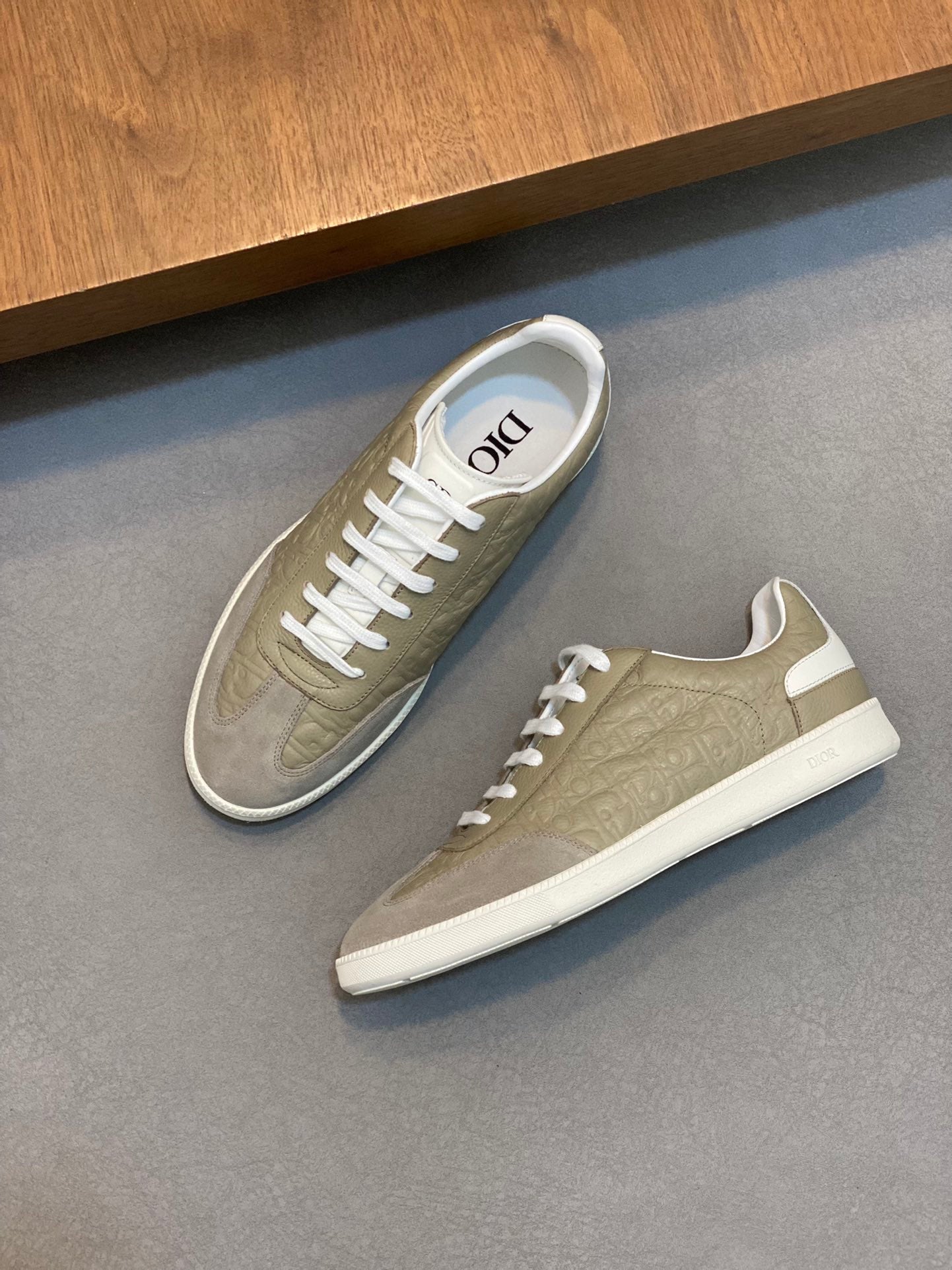 DIOR sneakers 14