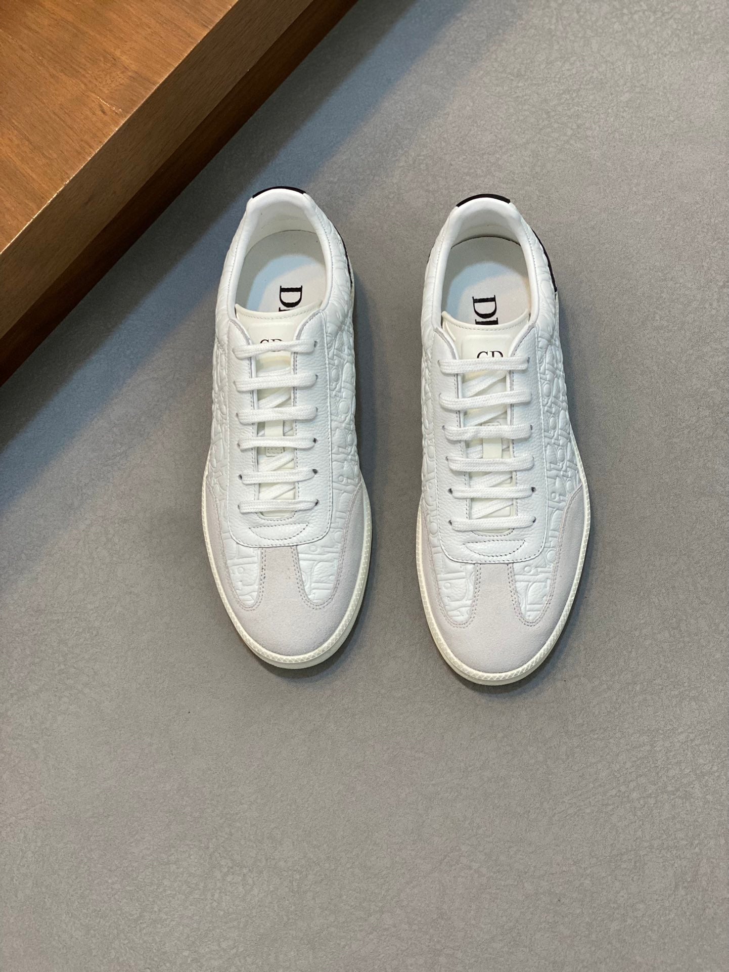 DIOR sneakers 15