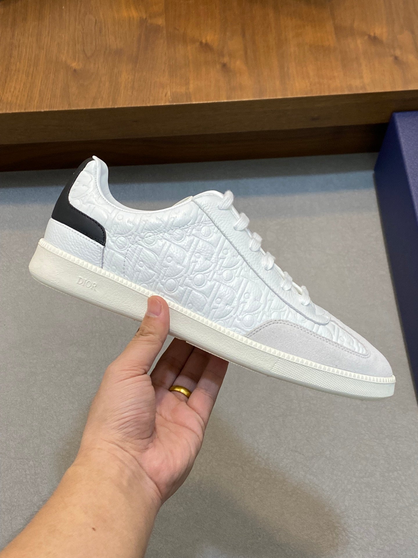 DIOR sneakers 15