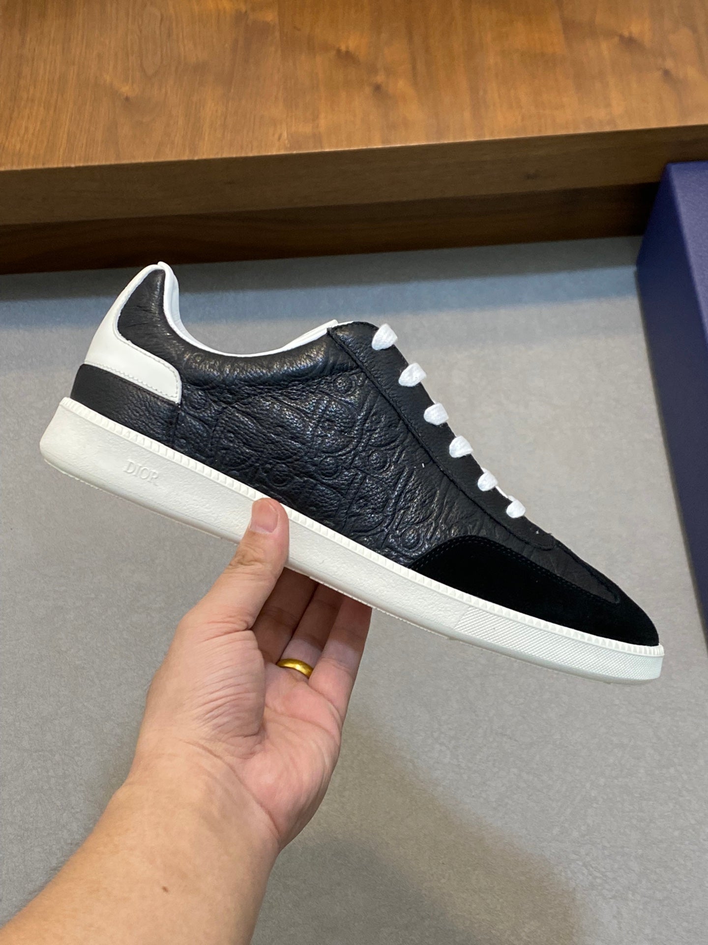 DIOR sneakers 16