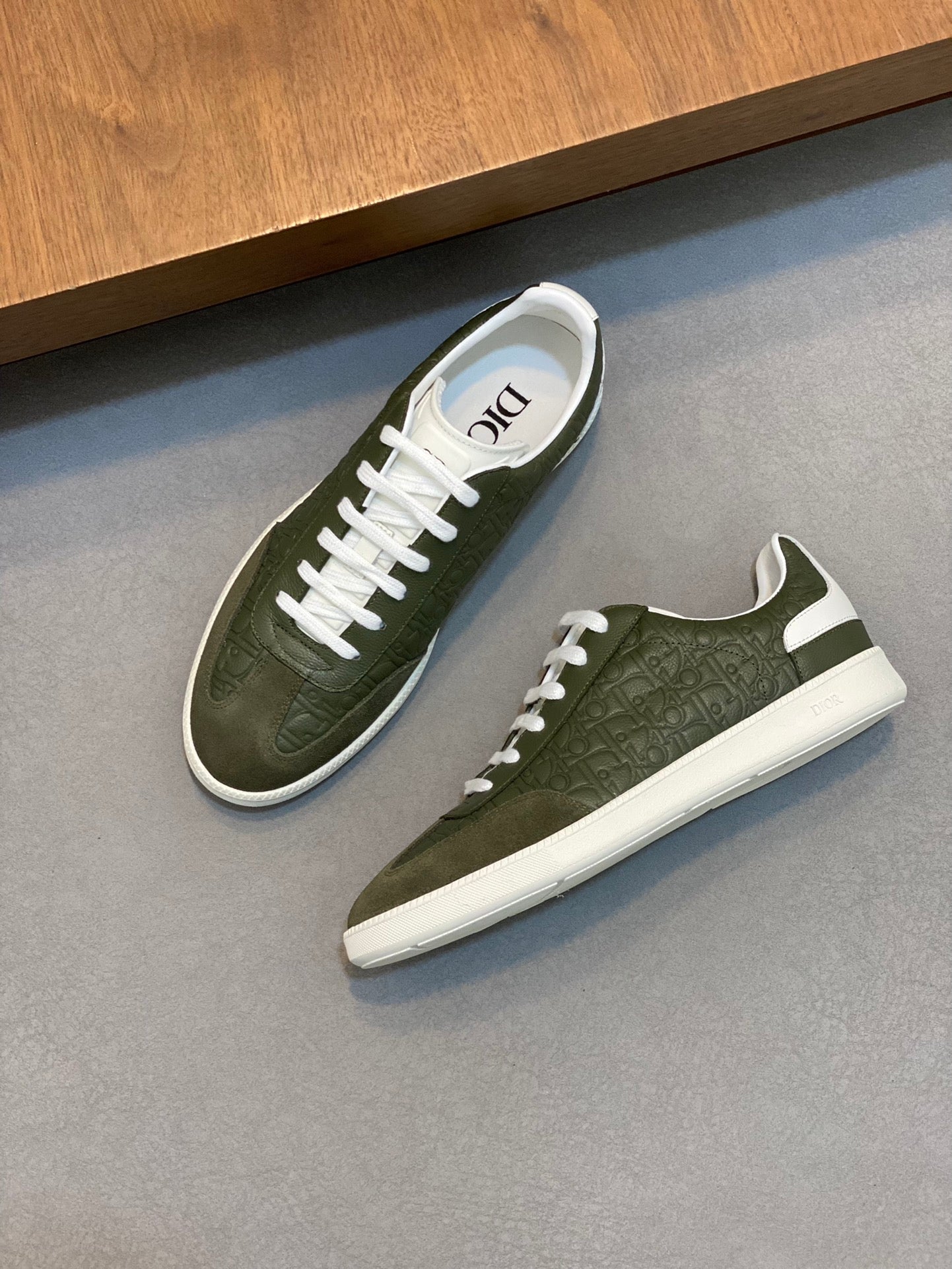 DIOR sneakers 17