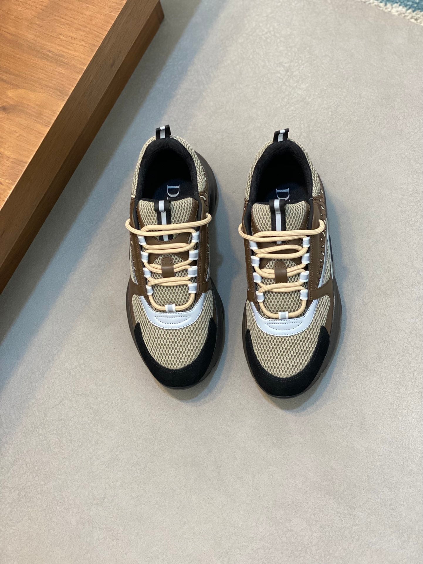 DIOR sneakers 18
