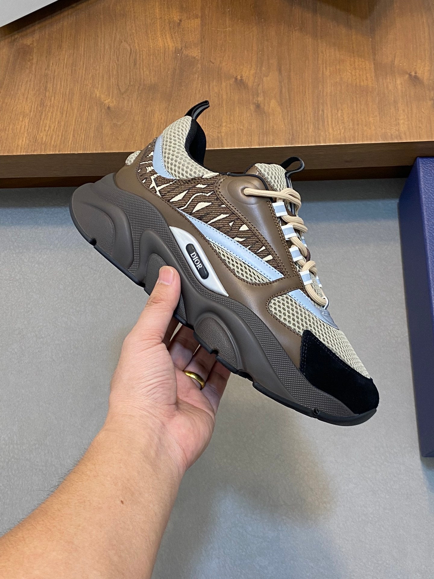 DIOR sneakers 18