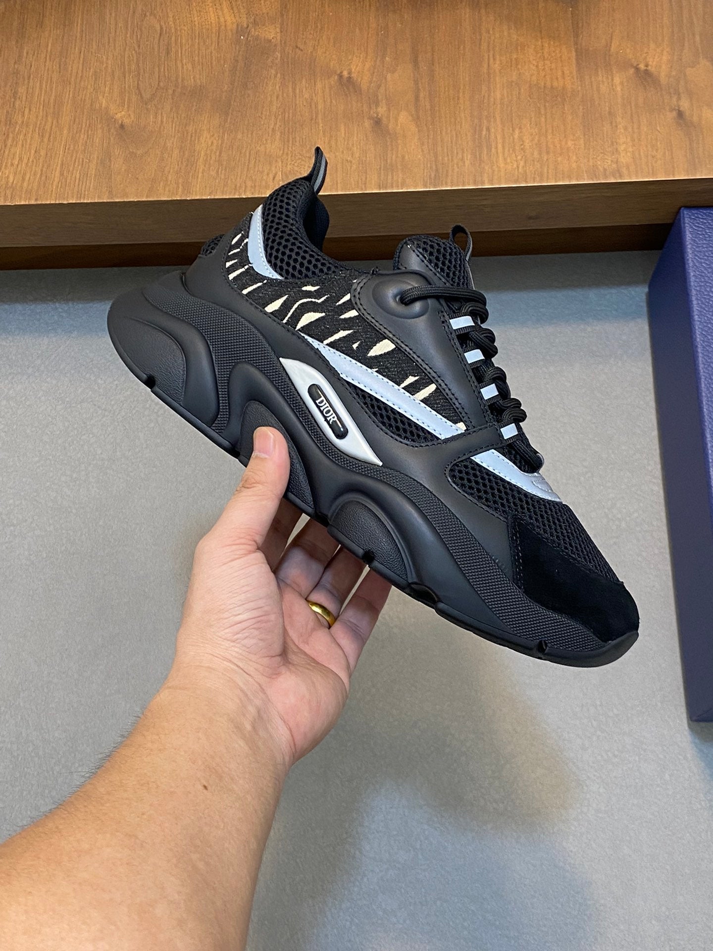 DIOR sneakers 19