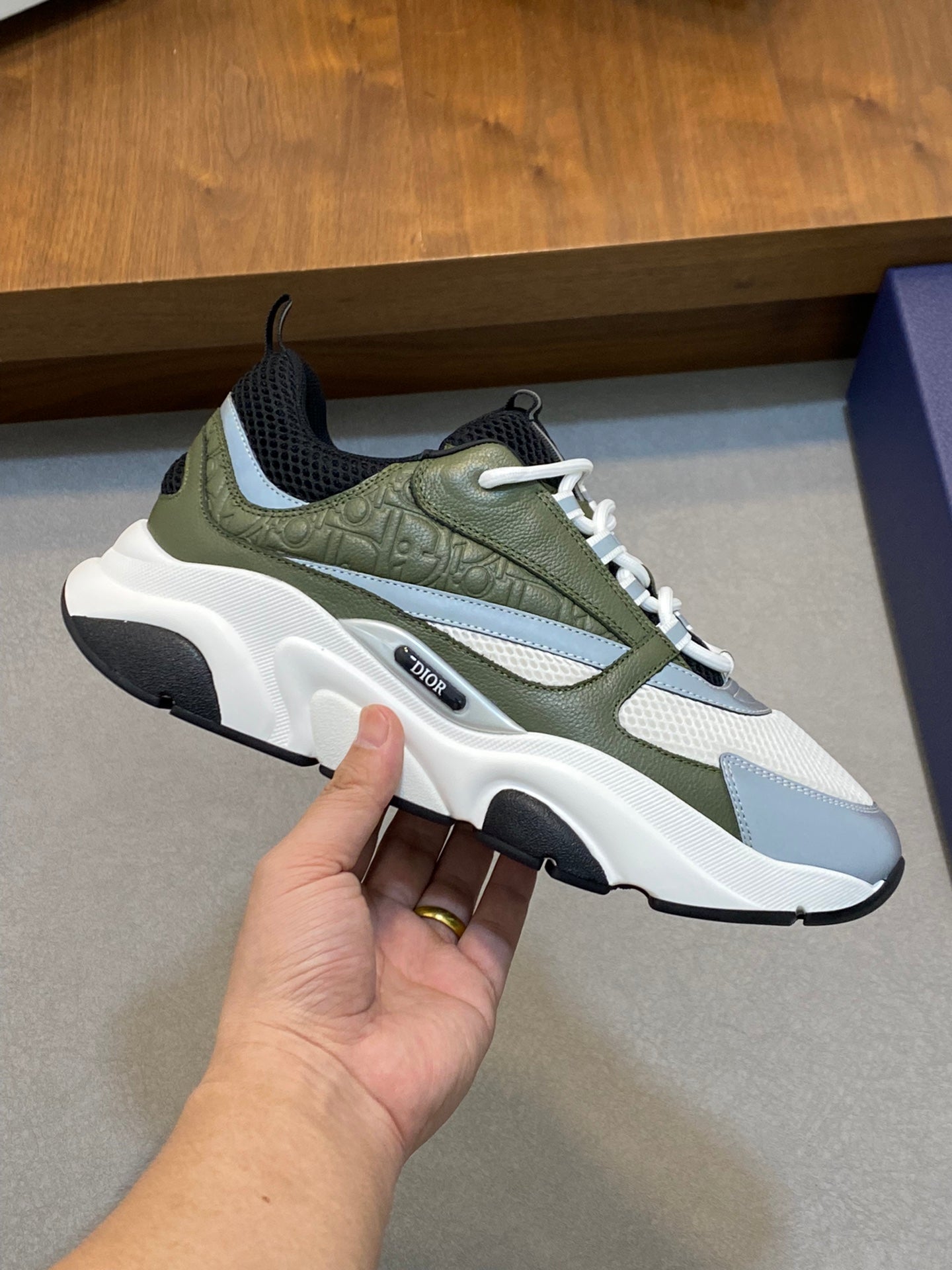 DIOR sneakers 26