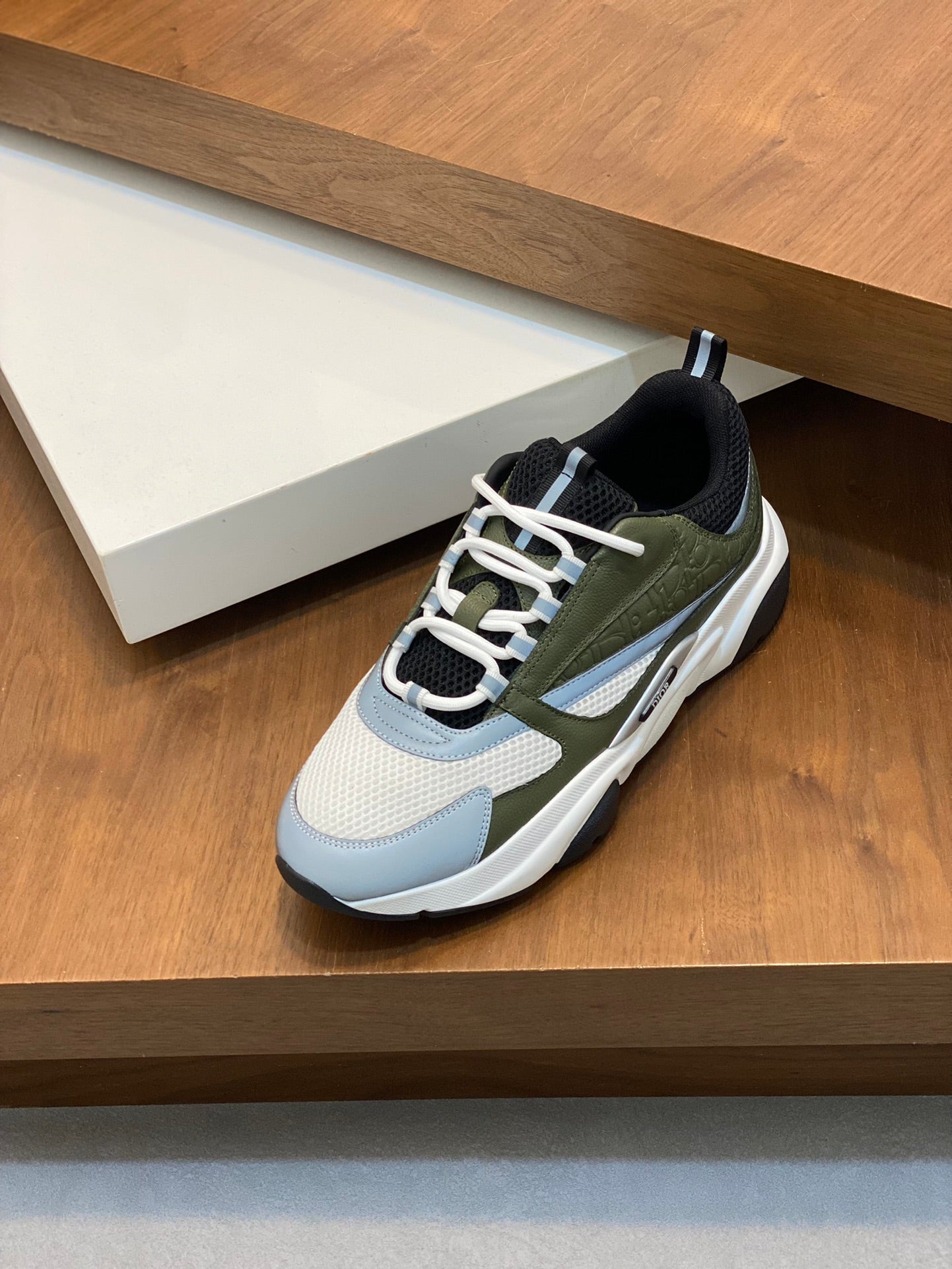 DIOR sneakers 26