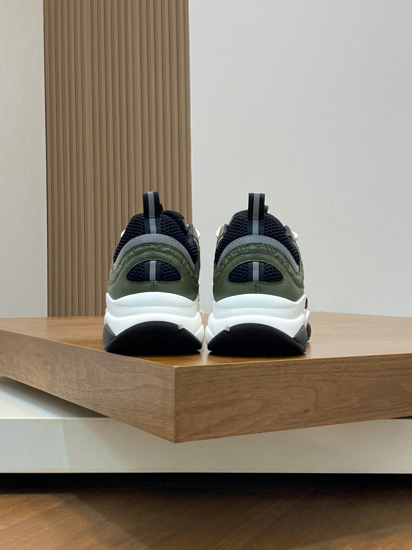DIOR sneakers 26