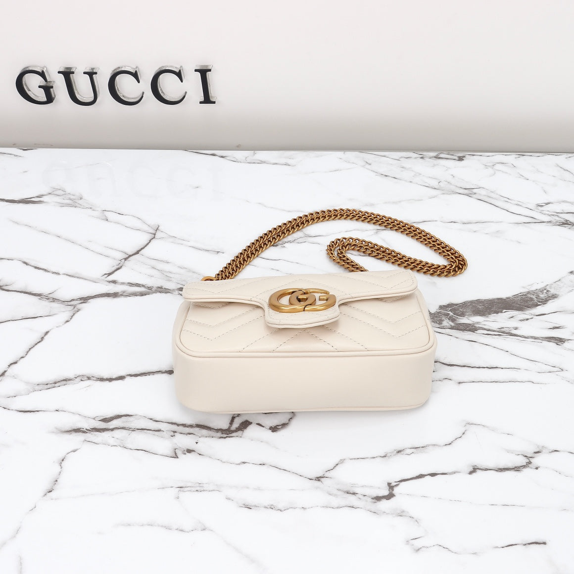 GUCCI women's bags 180