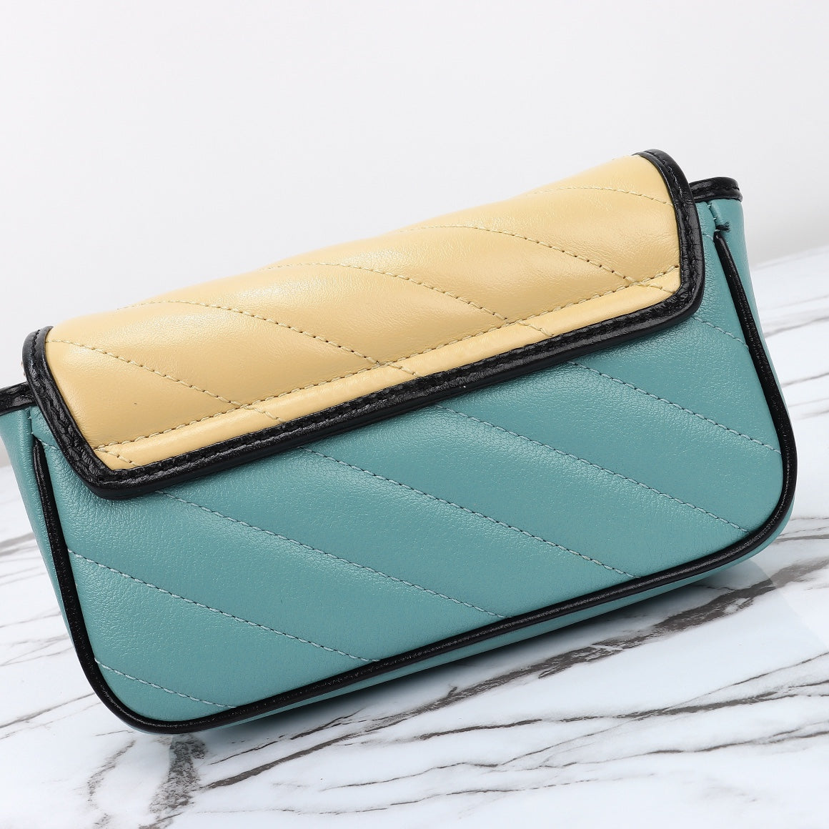 GUCCI women's bags 181