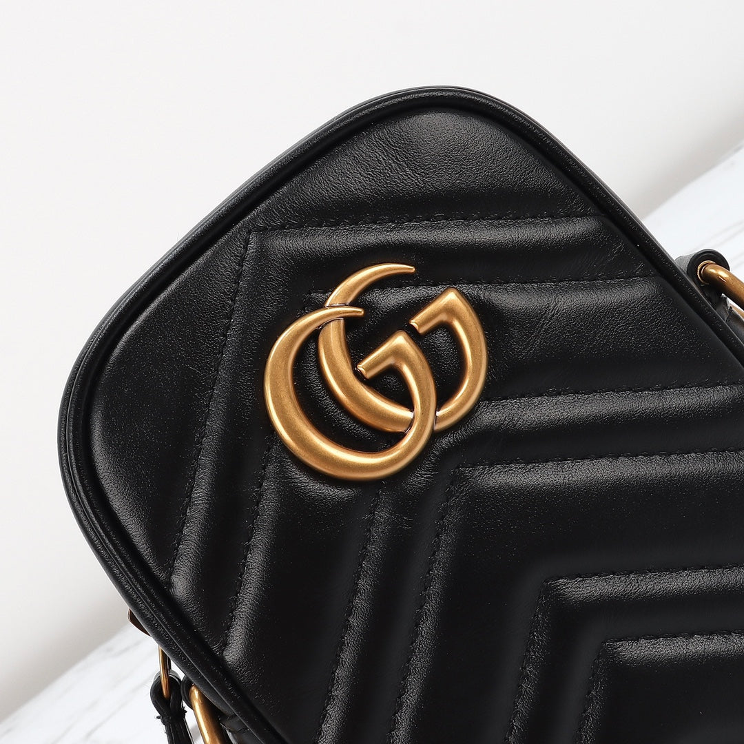 GUCCI women's bags 185