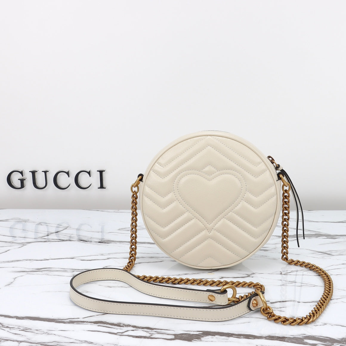 GUCCI women's bags 186