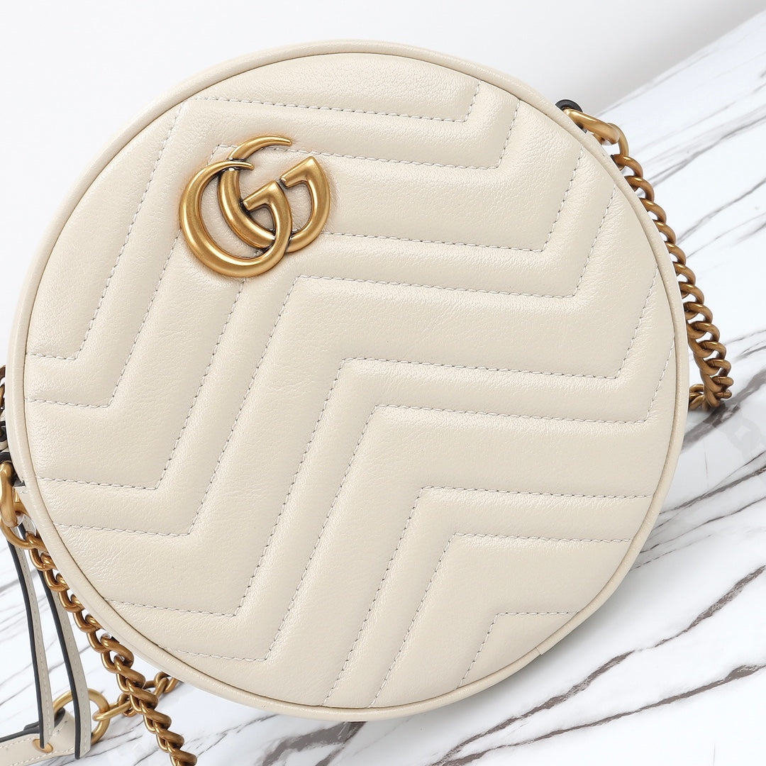 GUCCI women's bags 186