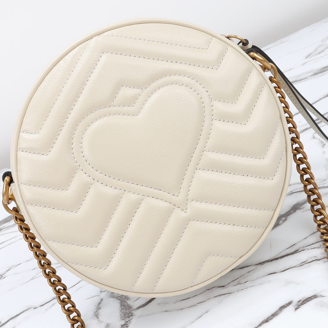 GUCCI women's bags 186