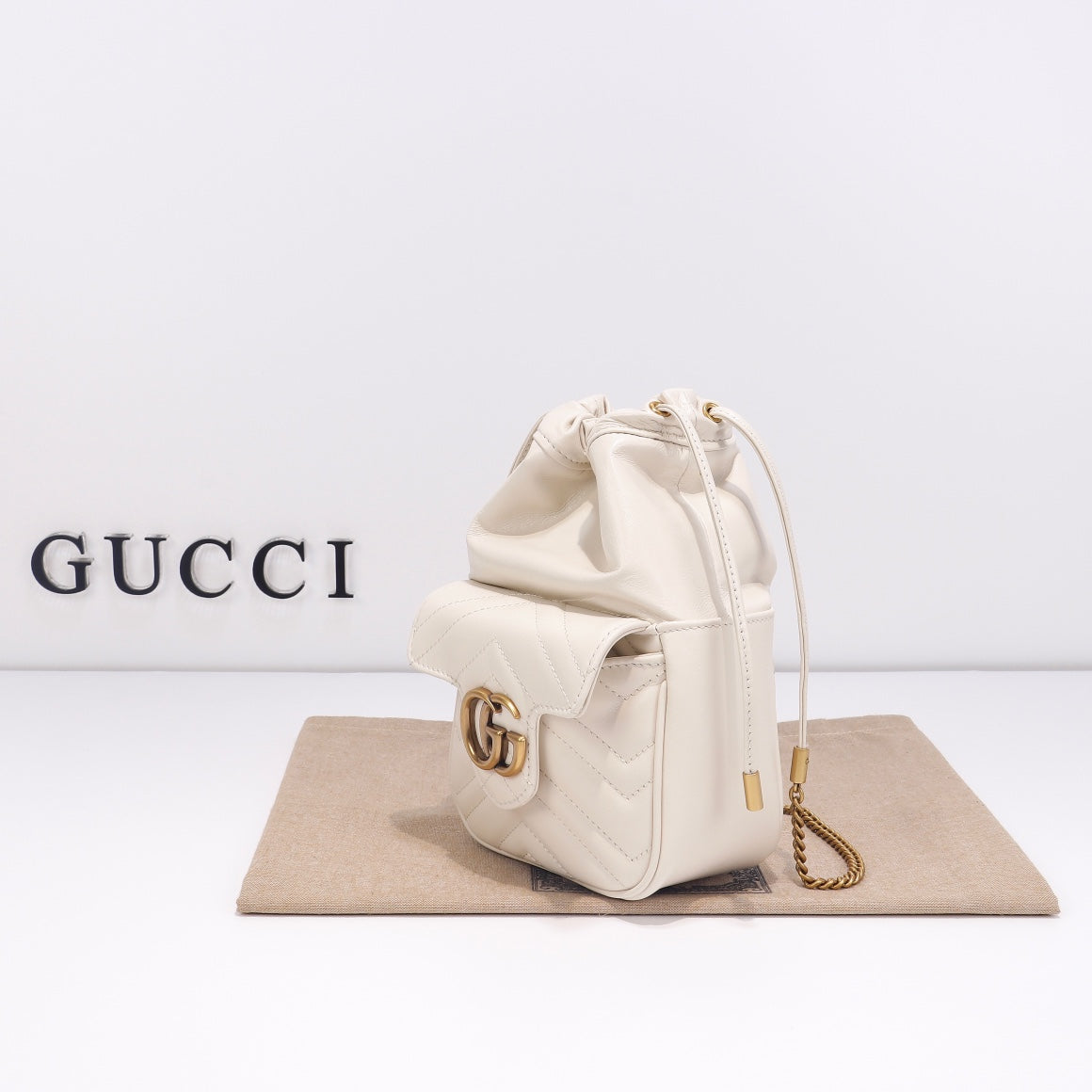 GUCCI women's bags 188