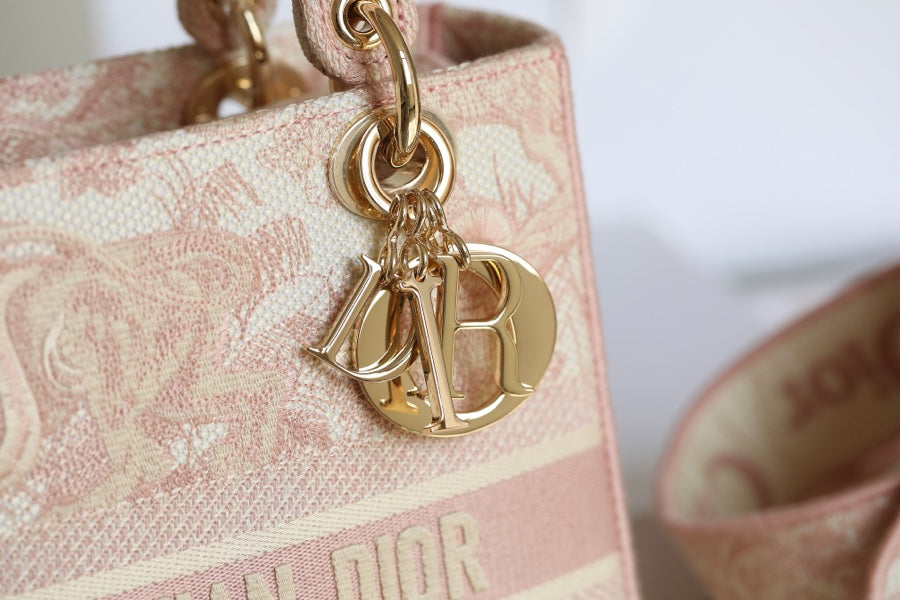 DIOR women's bags 12