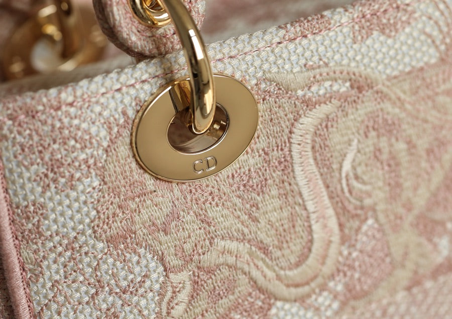 DIOR women's bags 12