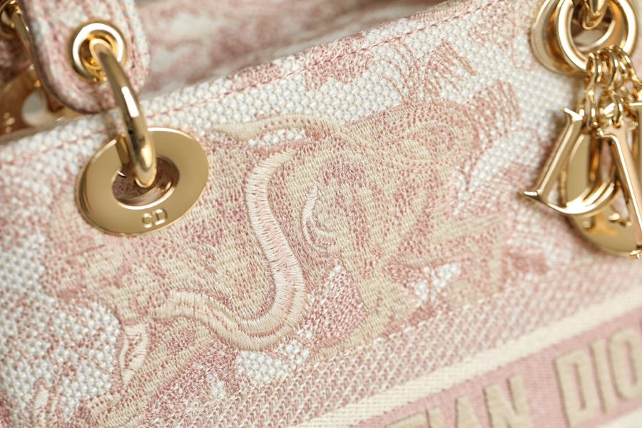DIOR women's bags 12