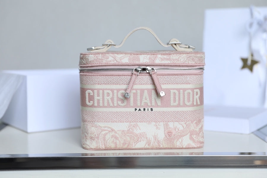 DIOR women's bags 15