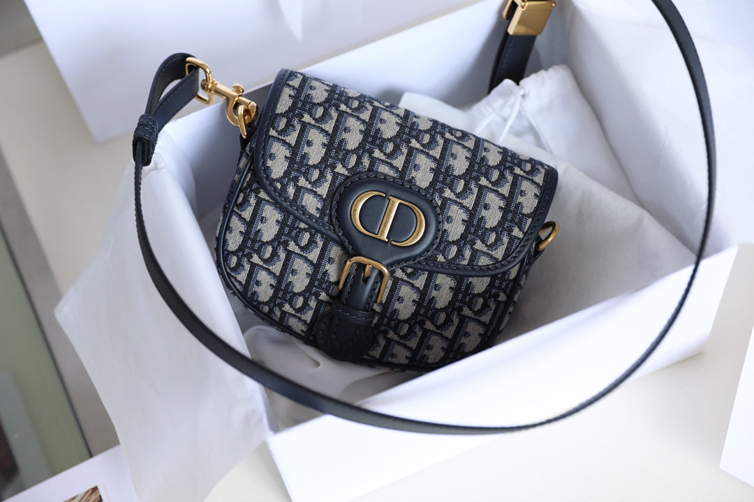 DIOR women's bags 19