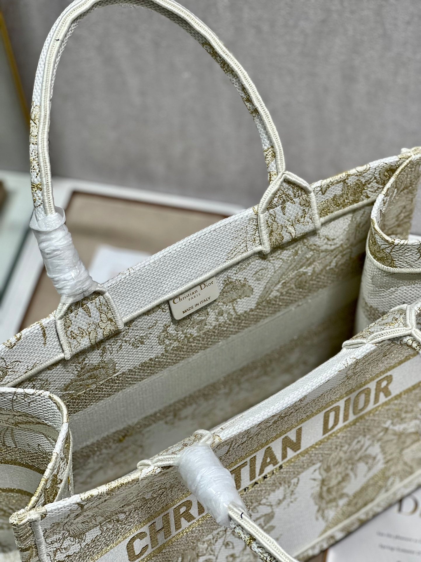 DIOR women's bags 32