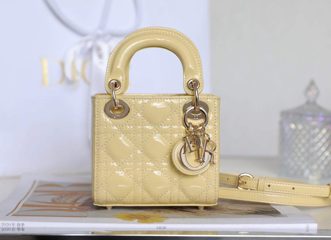 DIOR women's bags 37