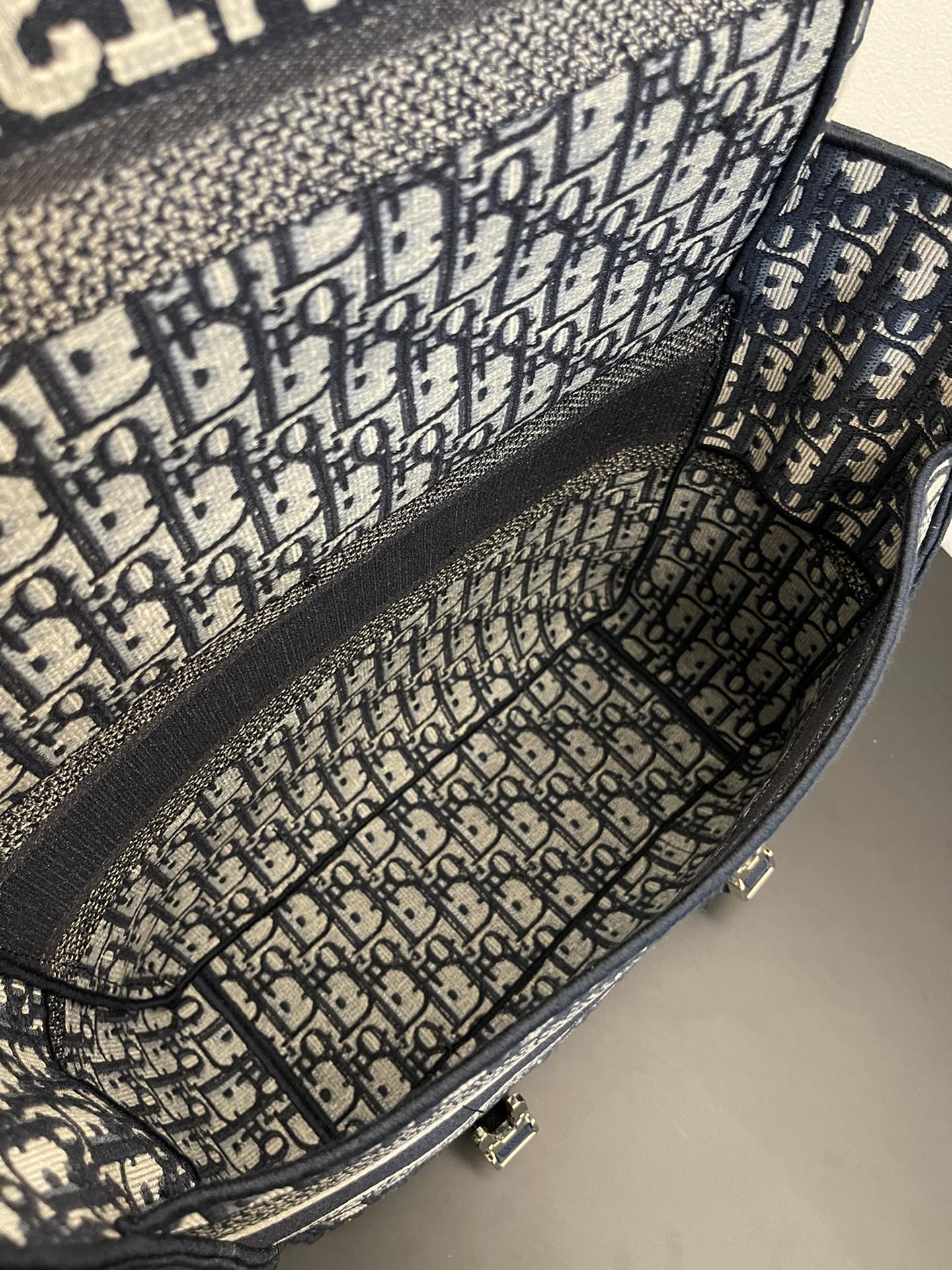 DIOR women's bags 39