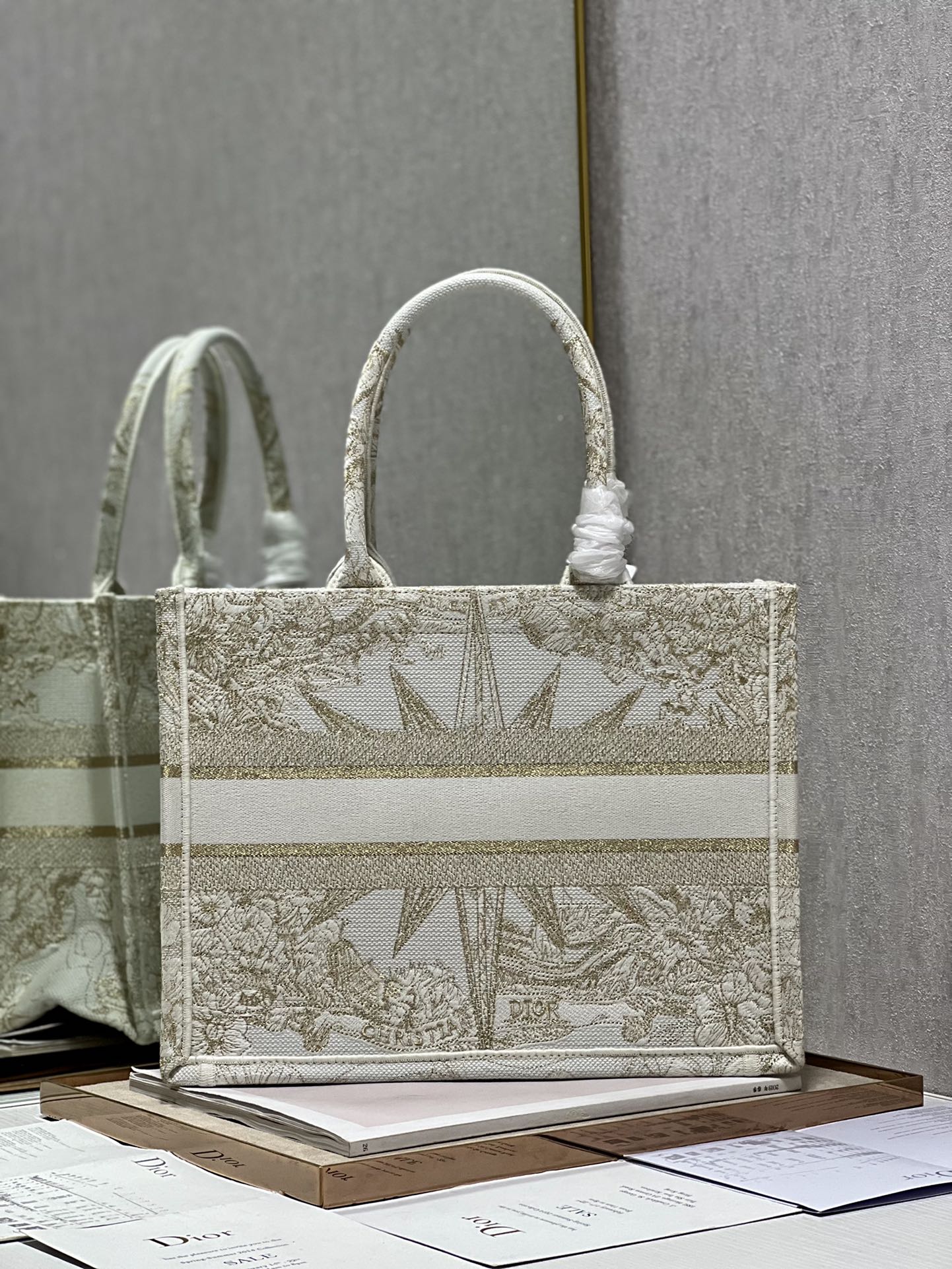 DIOR women's bags 76