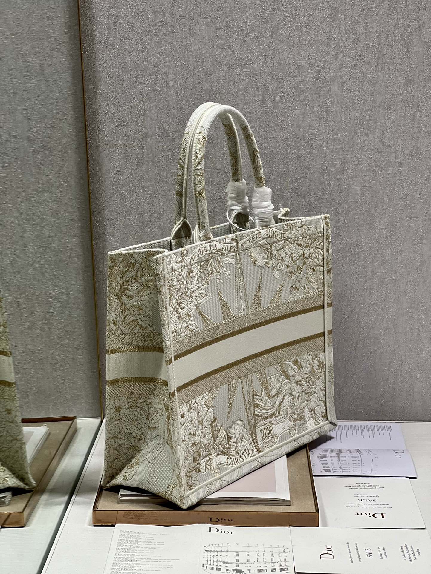 DIOR women's bags 77