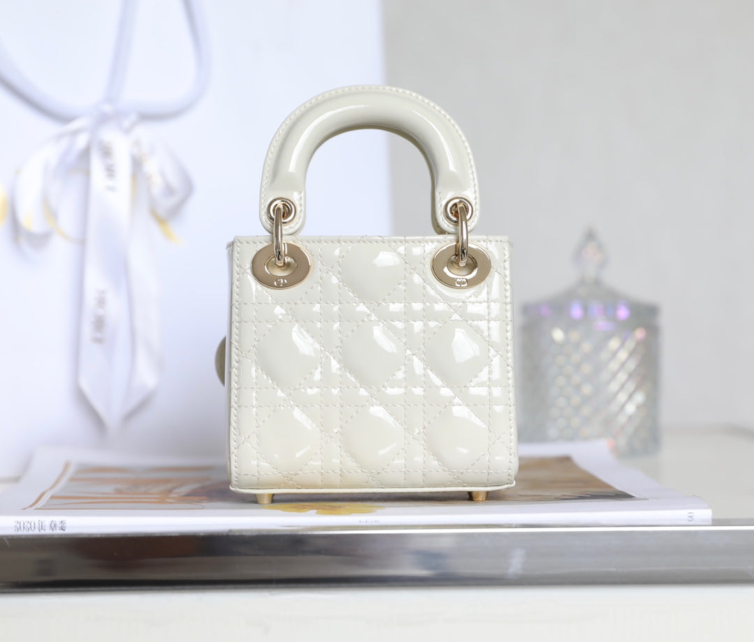 DIOR women's bags 79