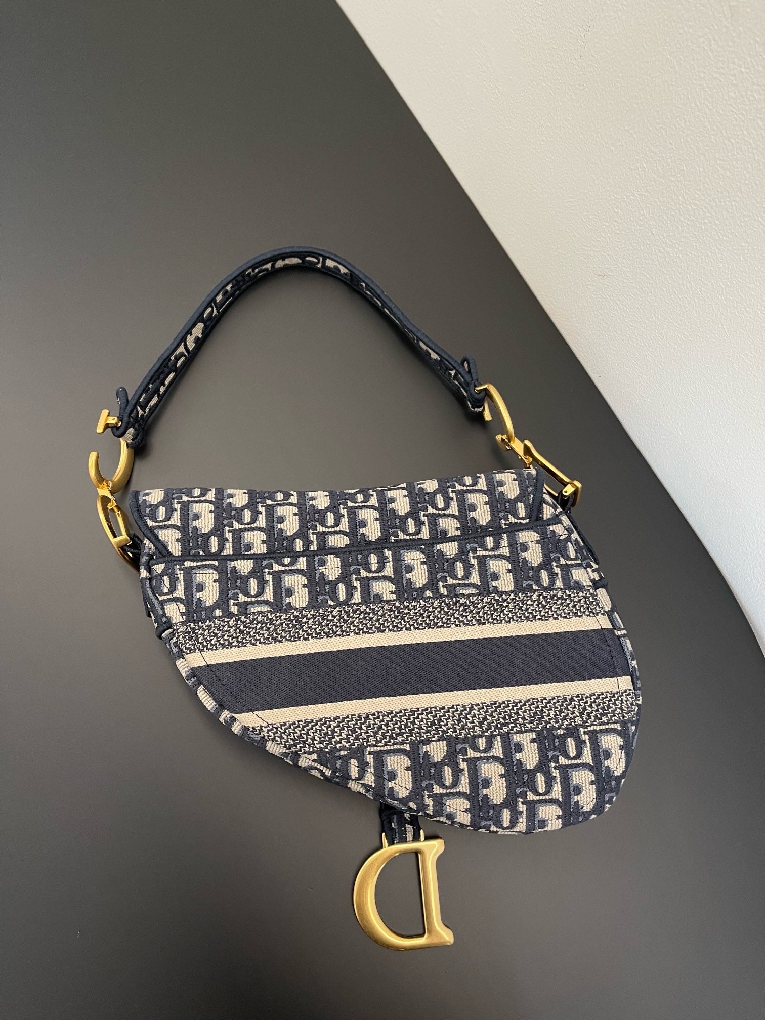 DIOR women's bags 85