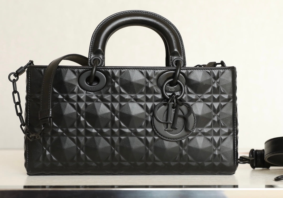 DIOR women's bags 91