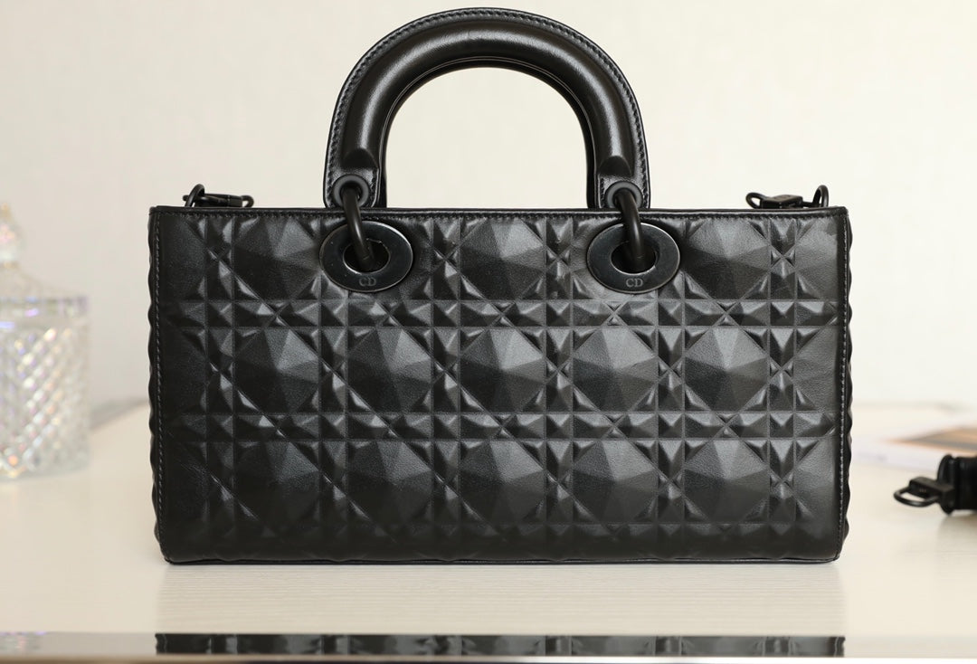 DIOR women's bags 91
