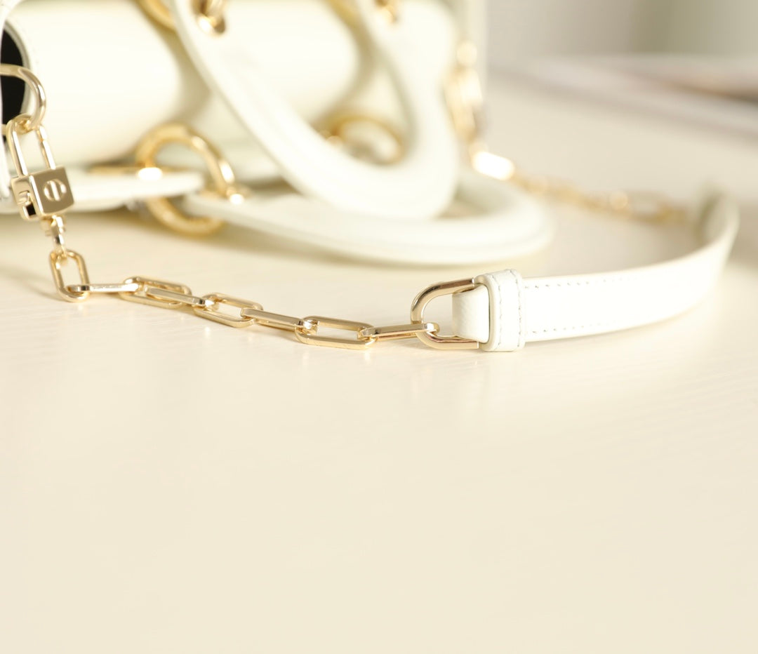 DIOR women's bags 94