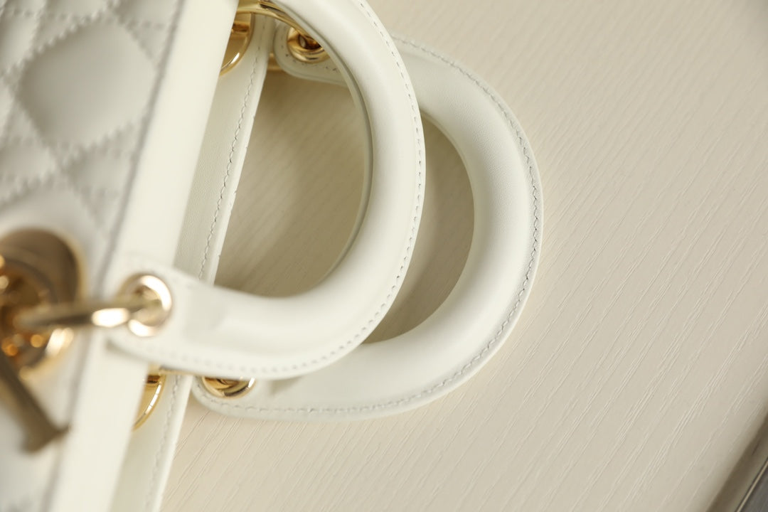 DIOR women's bags 94
