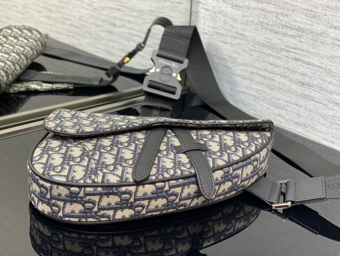 DIOR women's bags 96