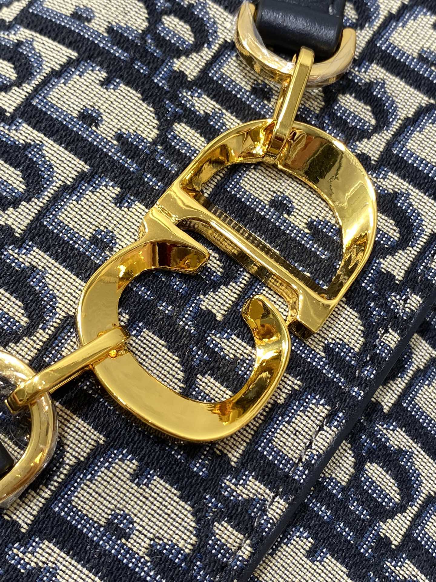 DIOR women's bags 98