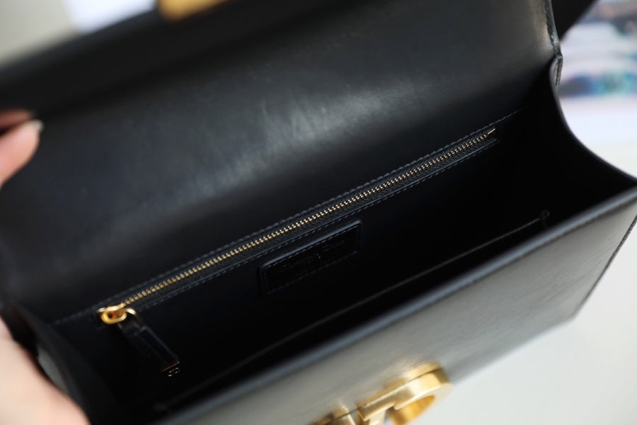 DIOR women's bags 104