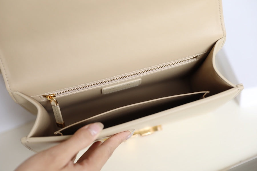 DIOR women's bags 105