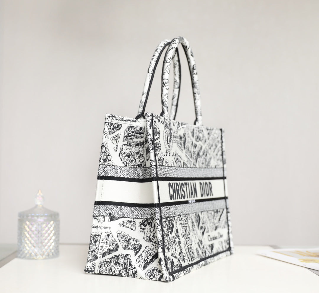 DIOR women's bags 117