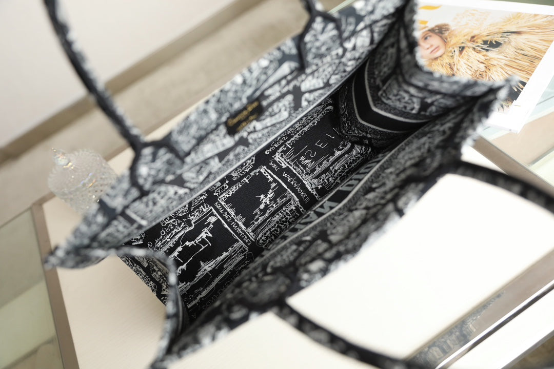 DIOR women's bags 120