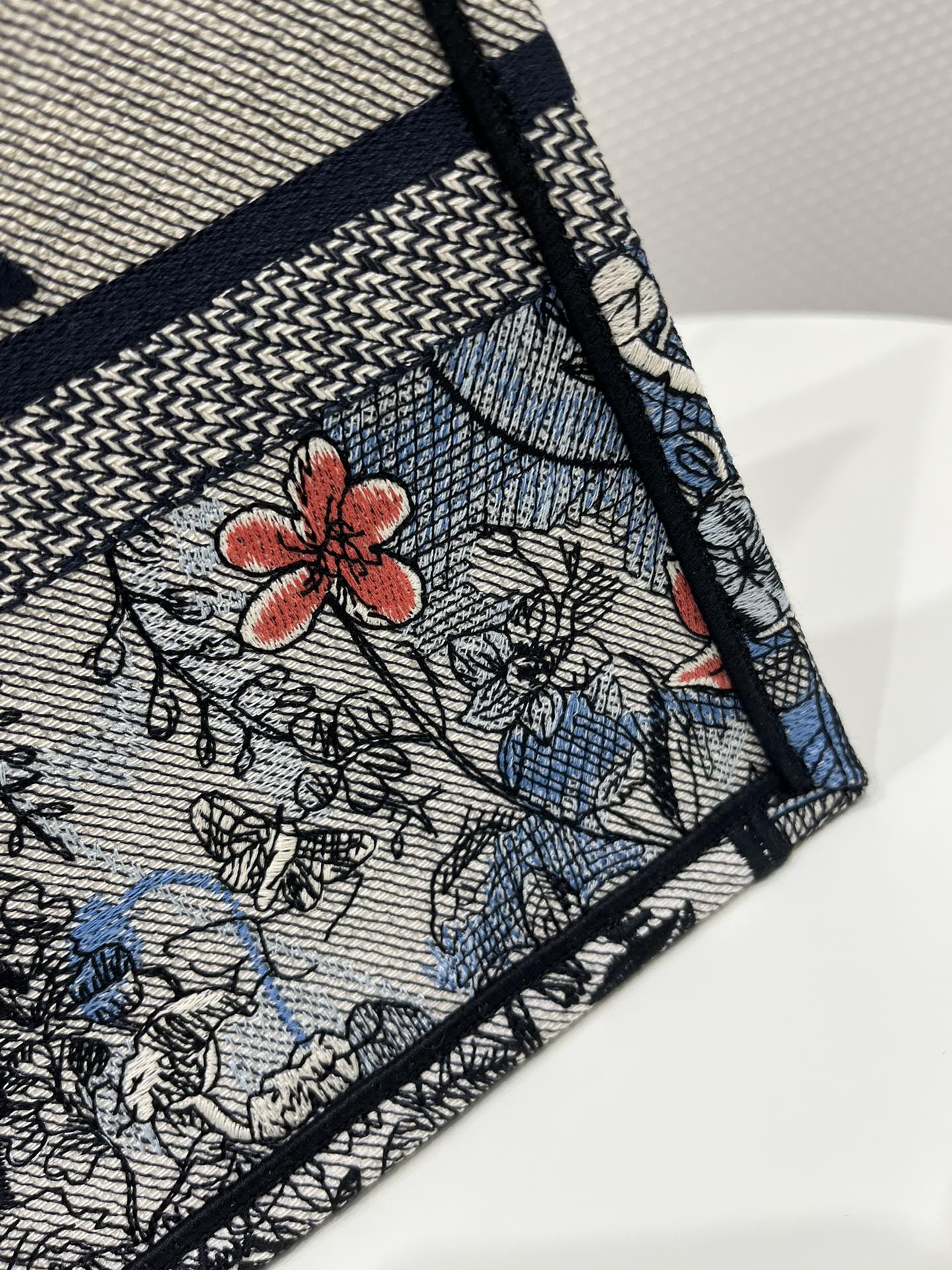 DIOR women's bags 122