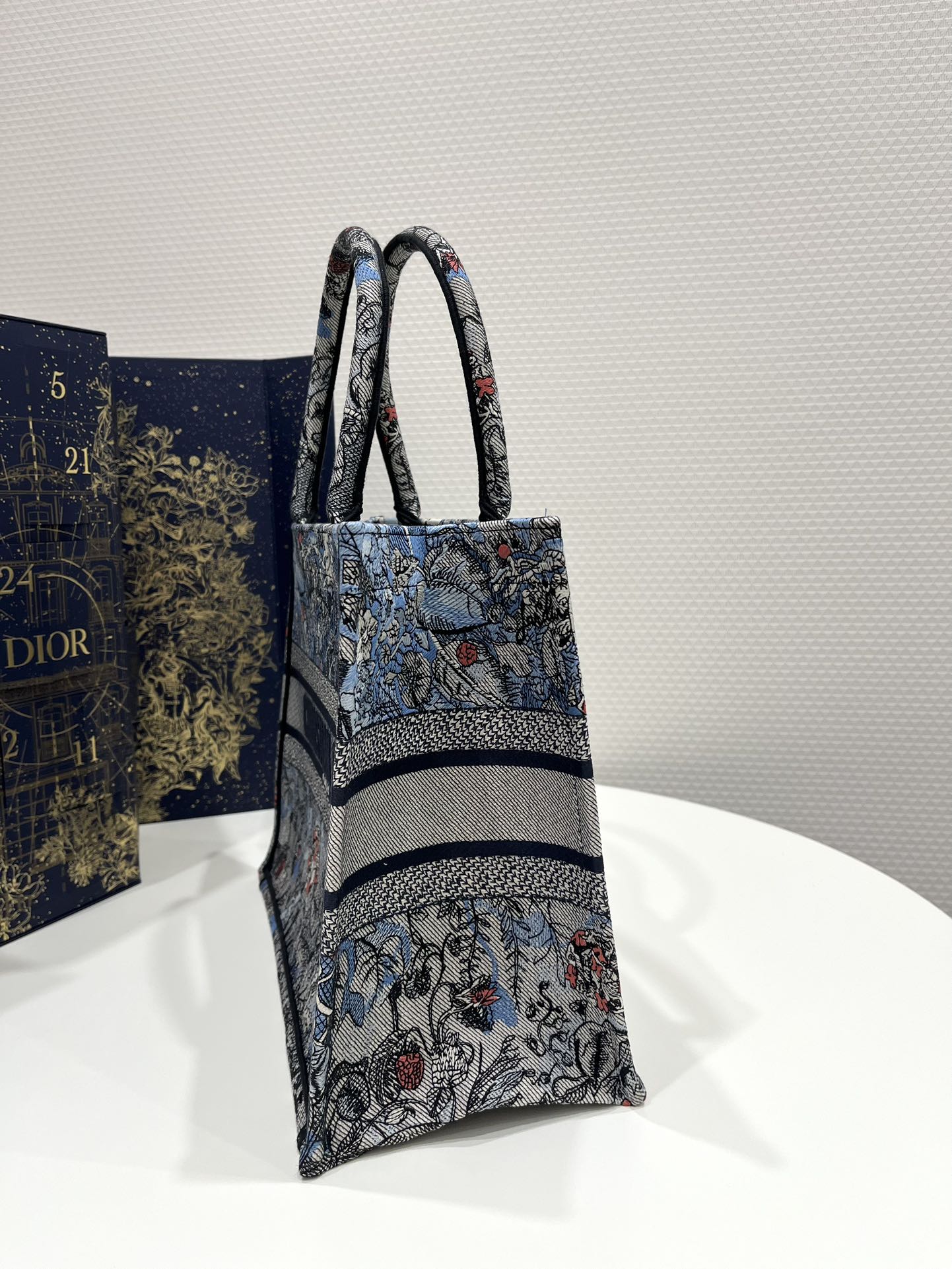 DIOR women's bags 122