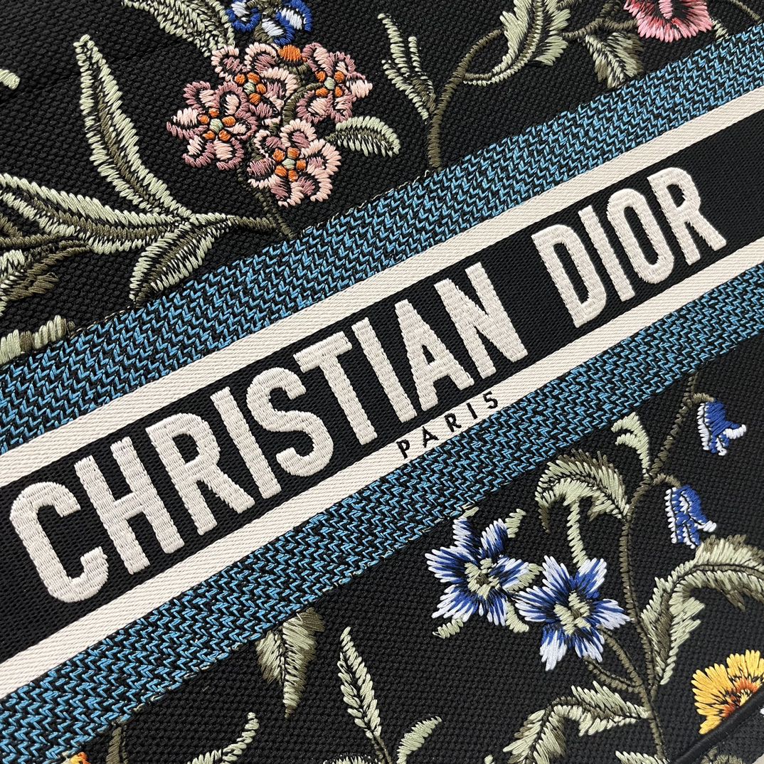 DIOR women's bags 125