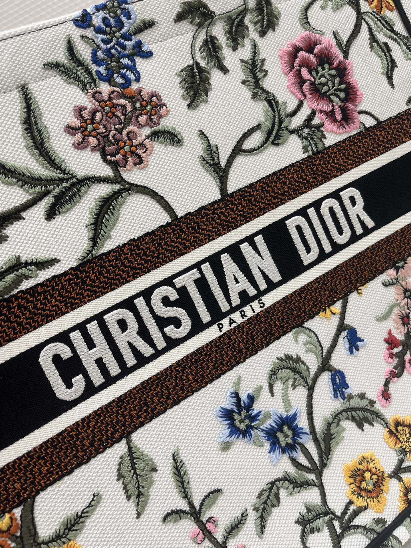 DIOR women's bags 126