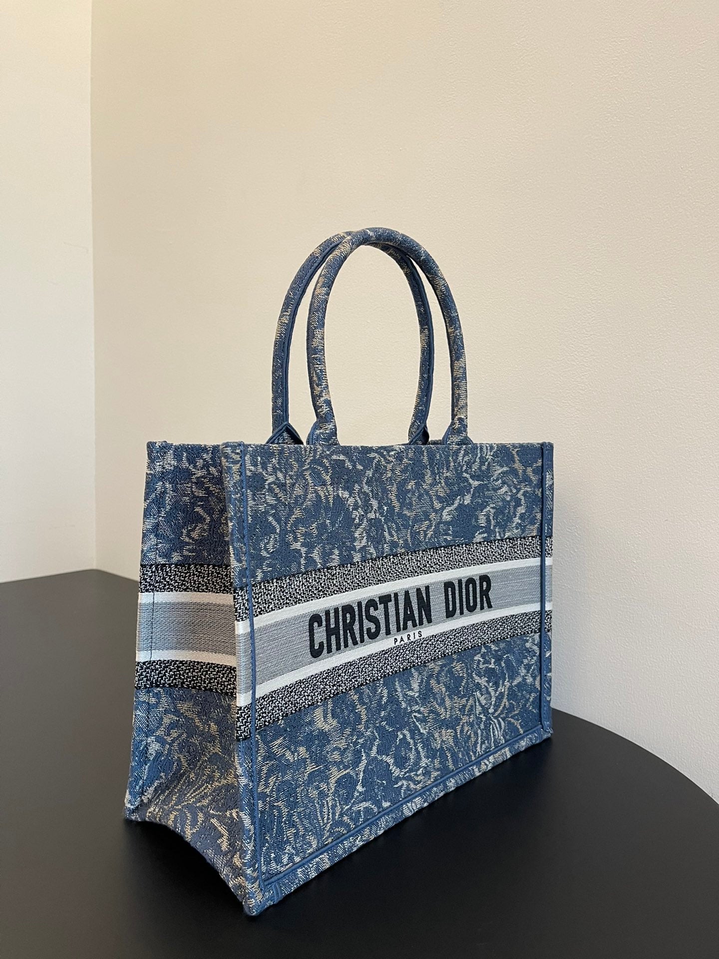 DIOR women's bags 140