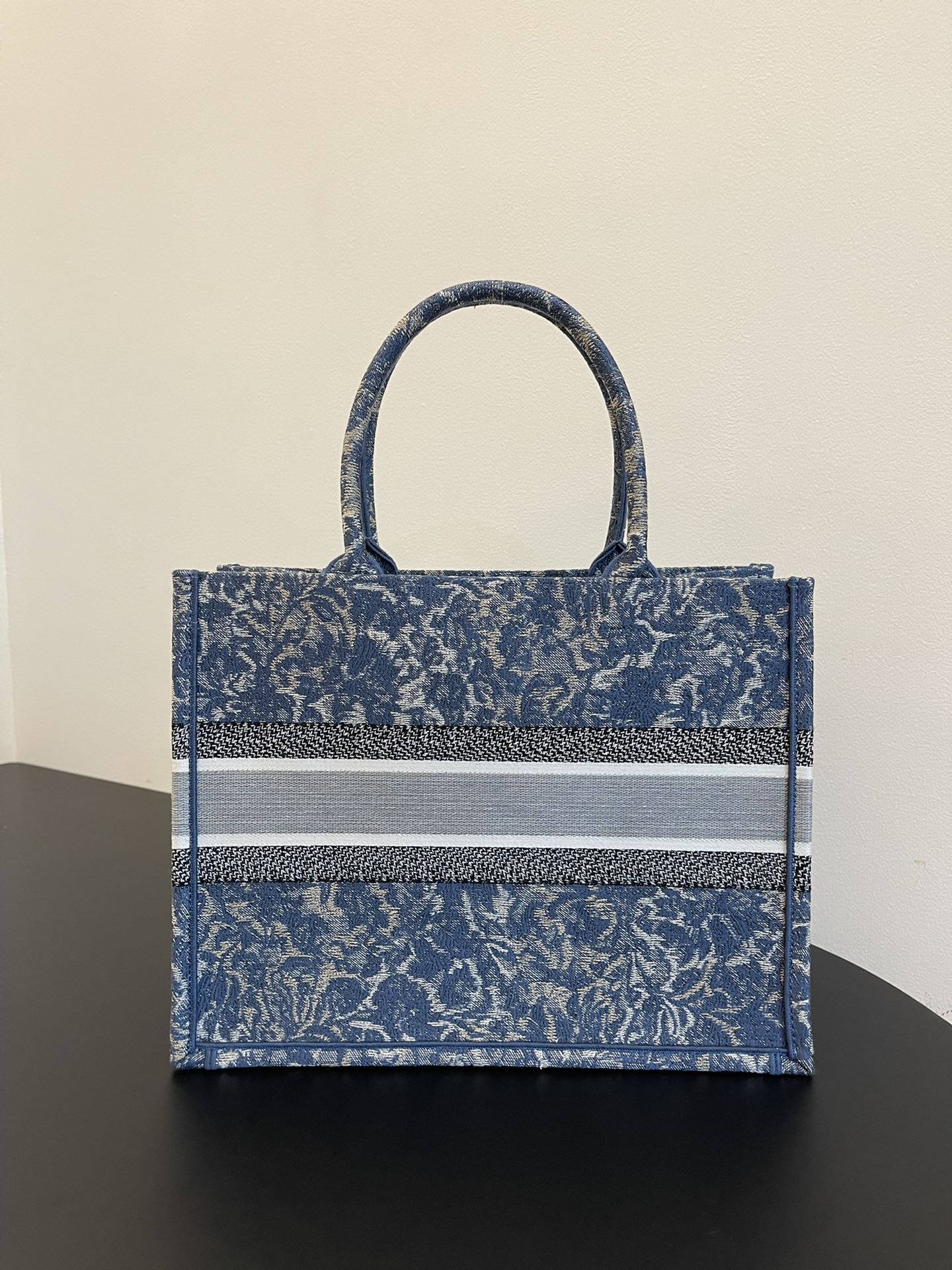 DIOR women's bags 140