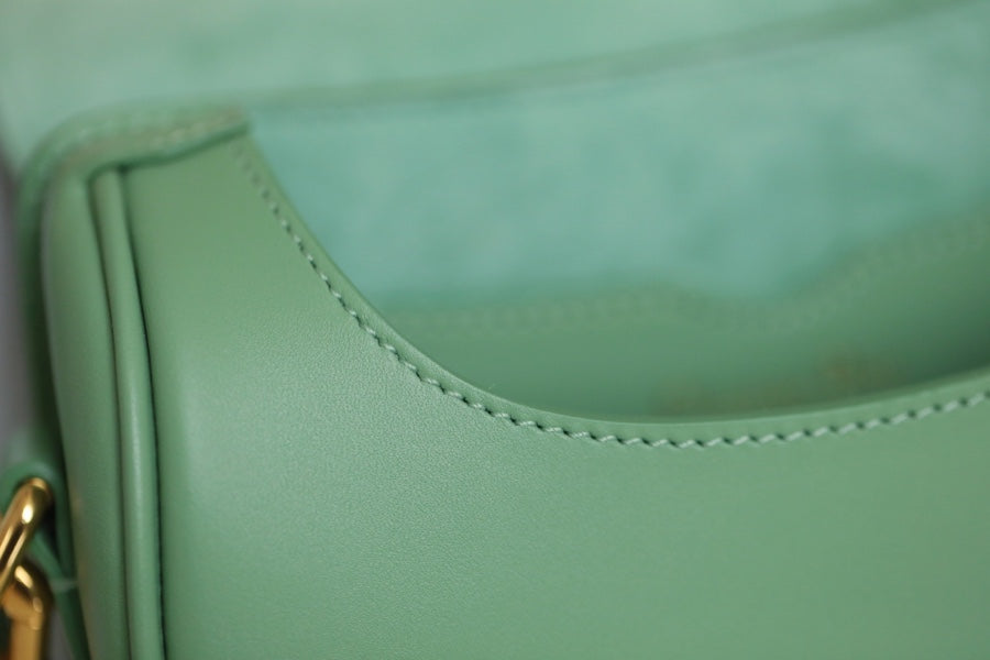 DIOR women's bags 143