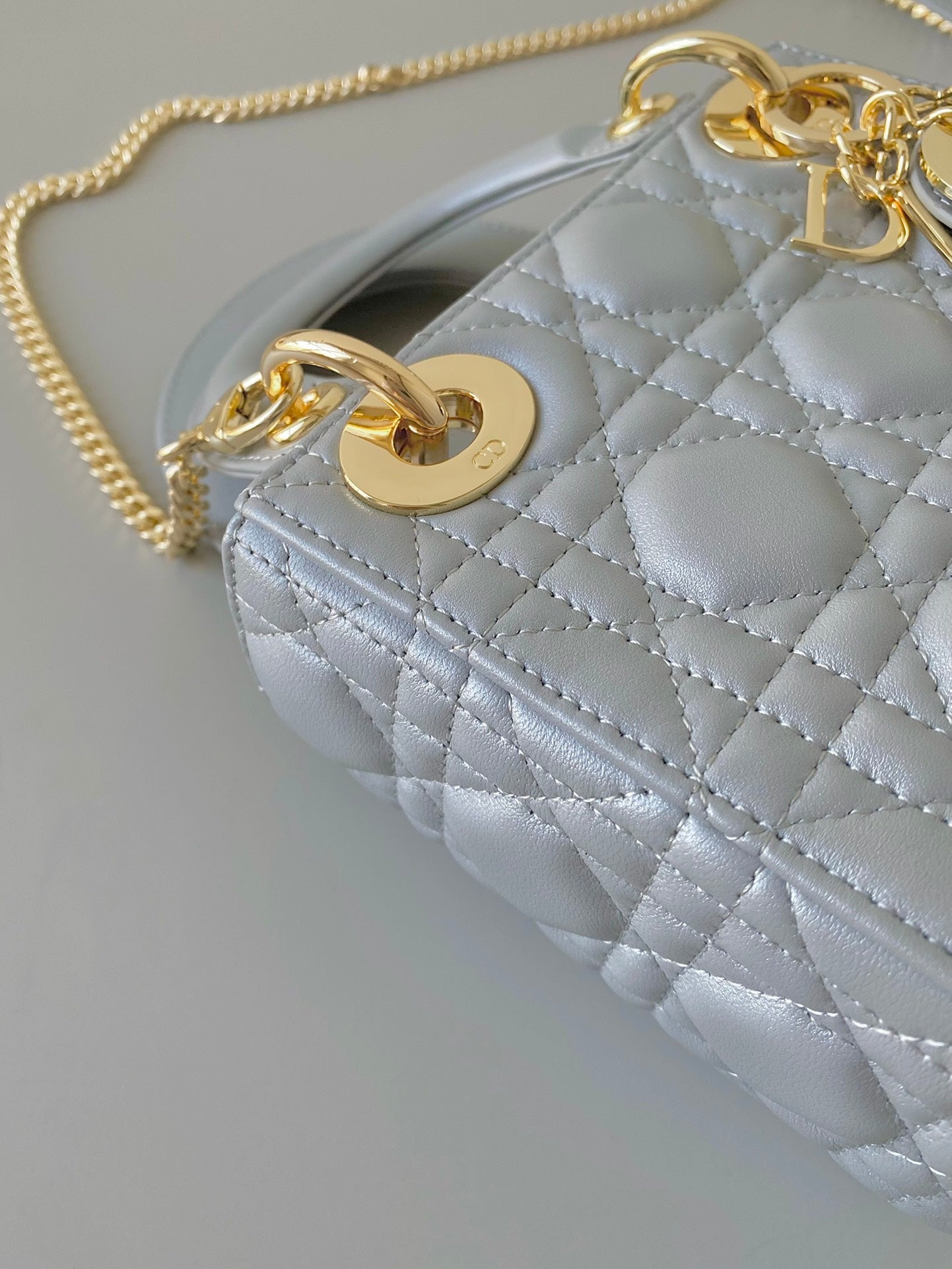 DIOR women's bags 144